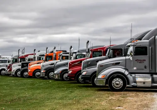 Stoller Trucking is transportation company that provides Farm Trucking in Illinois